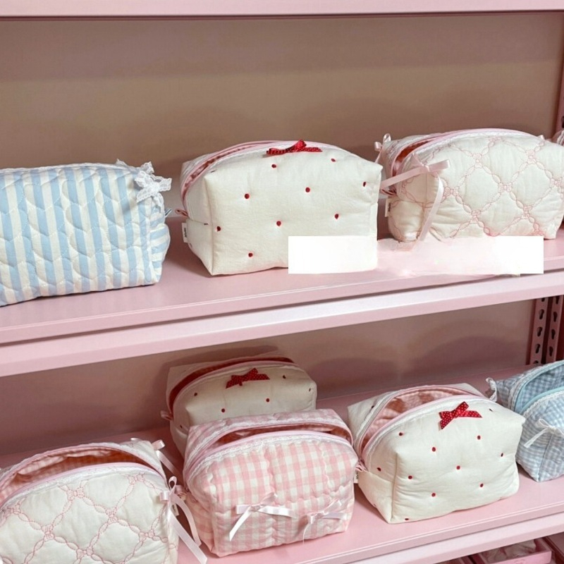 New Quilted Ins Makeup Bag Han - đánh giá và giá Beauty Y Makeup