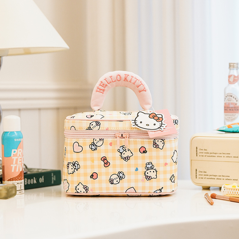 Cute Cartoon Print Makeup Bag  - đánh giá và giá Beauty Y Makeup