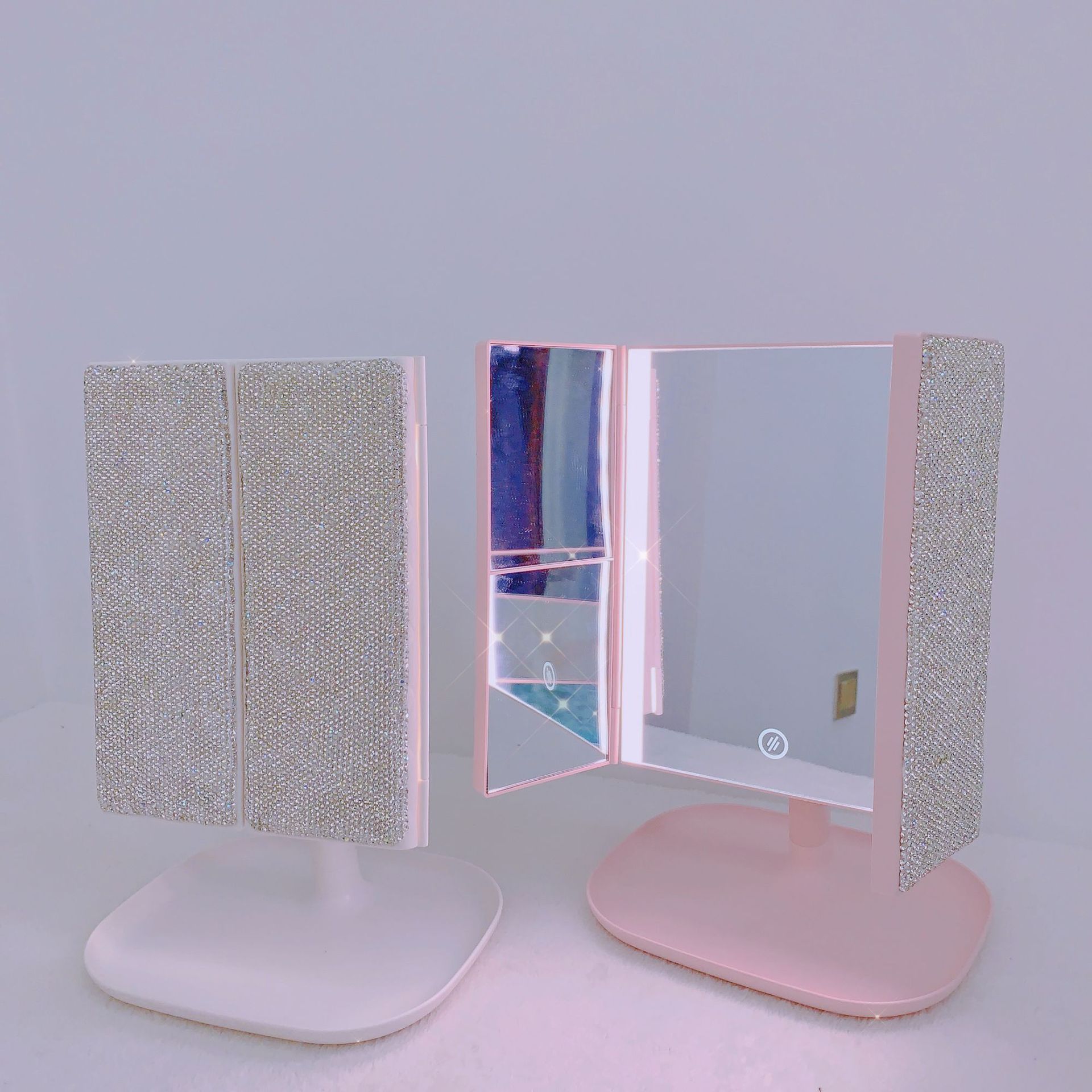Trifold LED Makeup Mirror Beau - đánh giá và giá Beauty Forever Makeup